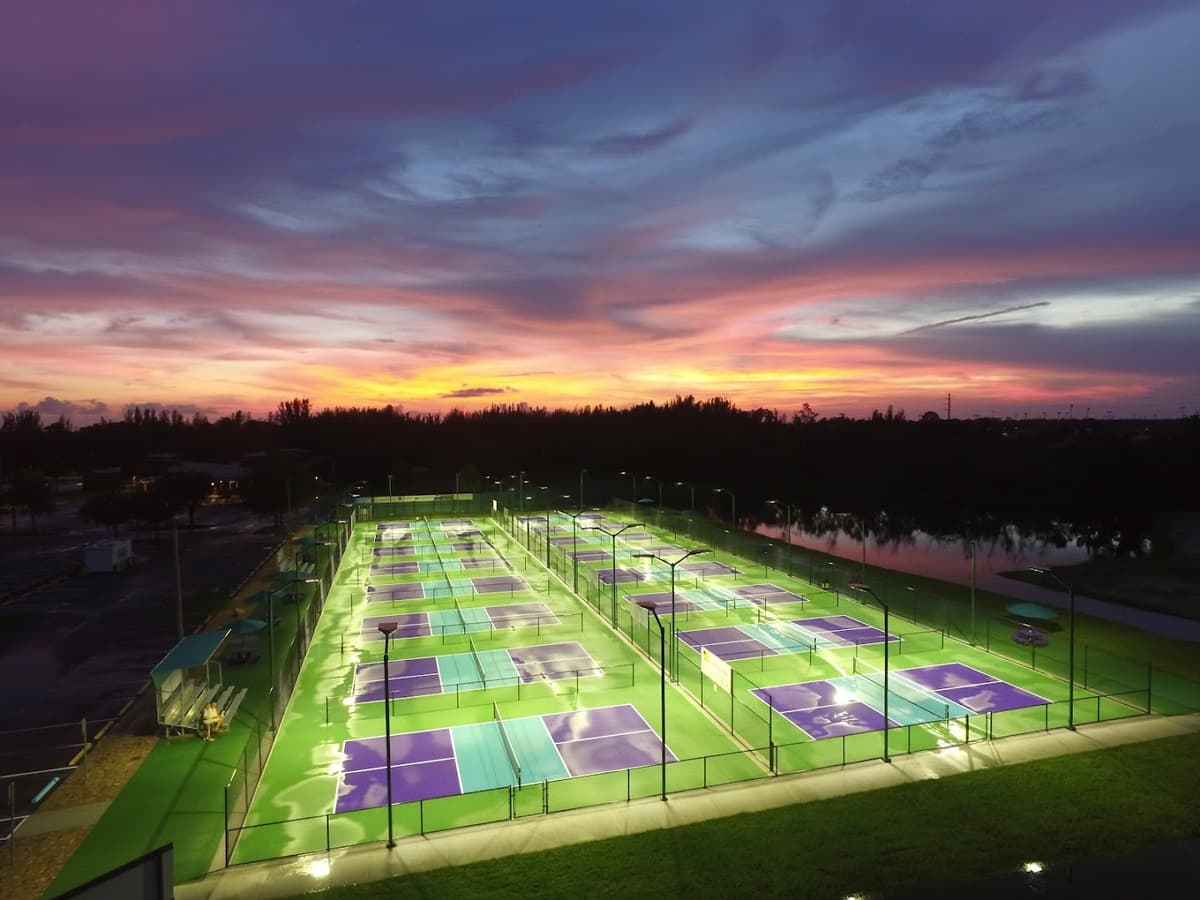 PicklePlex pickleball courts