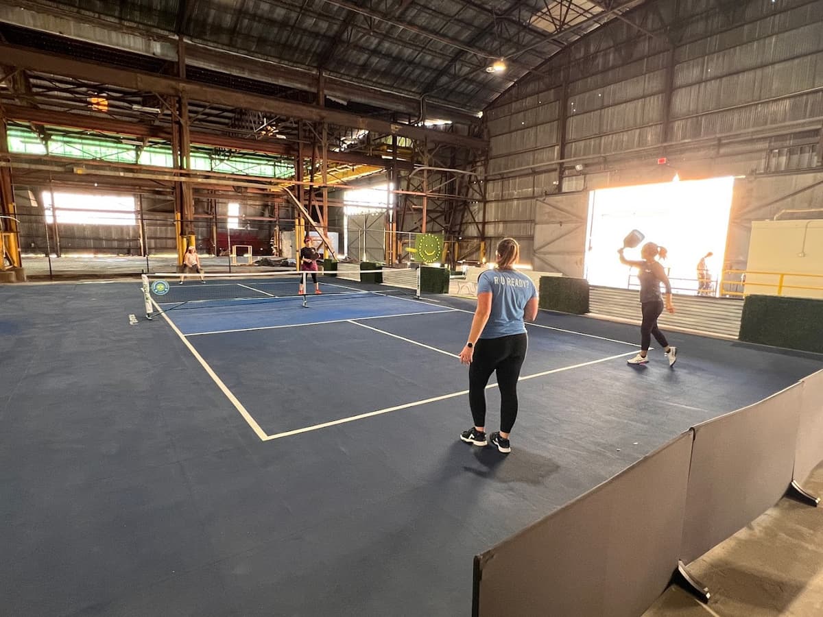Tampa Pickleball Crew pickleball courts